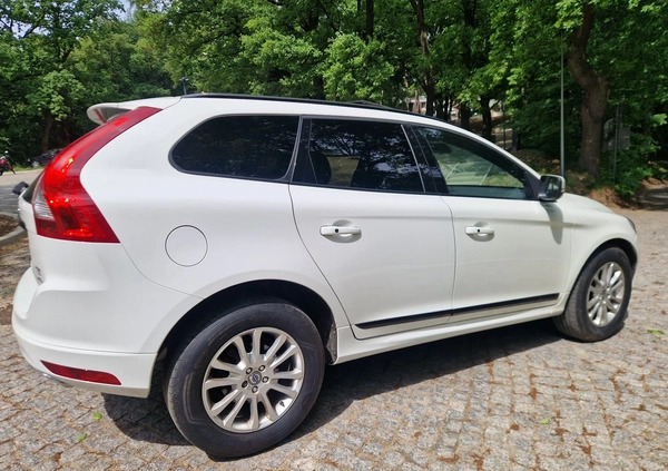 Volvo XC 60 cena 75500 przebieg: 173000, rok produkcji 2016 z Kraków małe 254